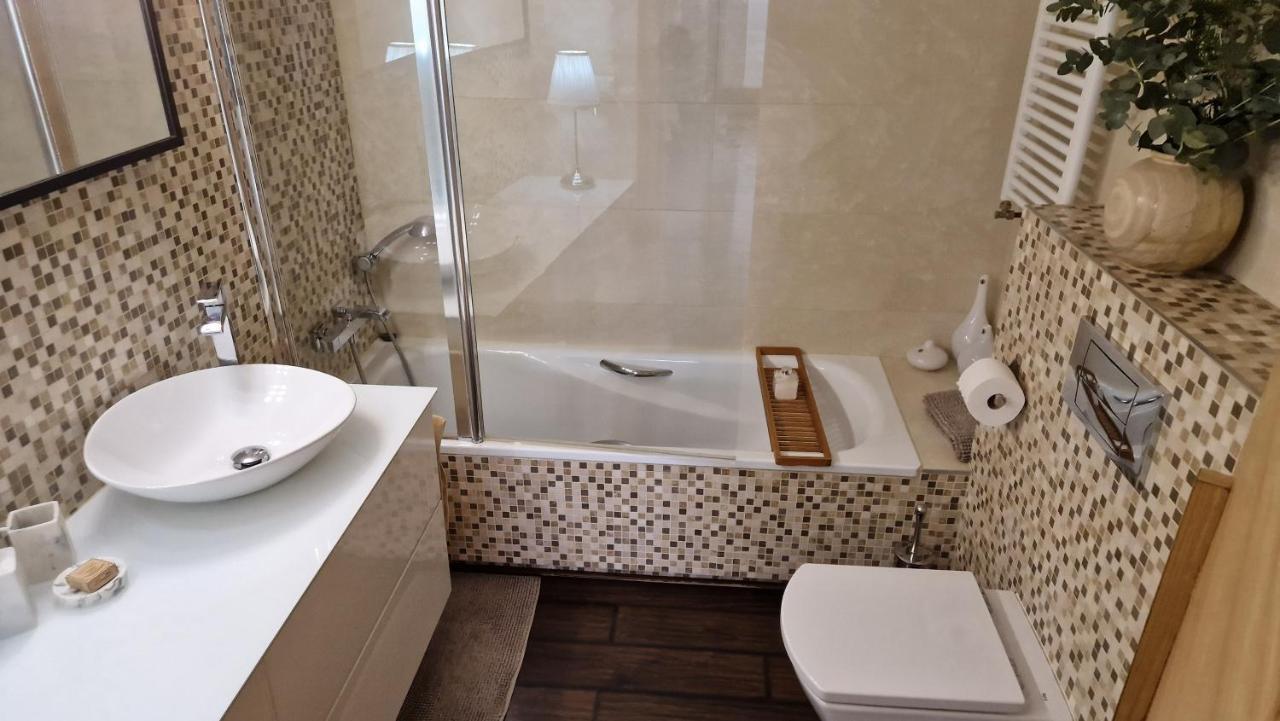 Апартаменти Atico De Lujo Con Jacuzzi Climatizado En Terraza Ельче Екстер'єр фото